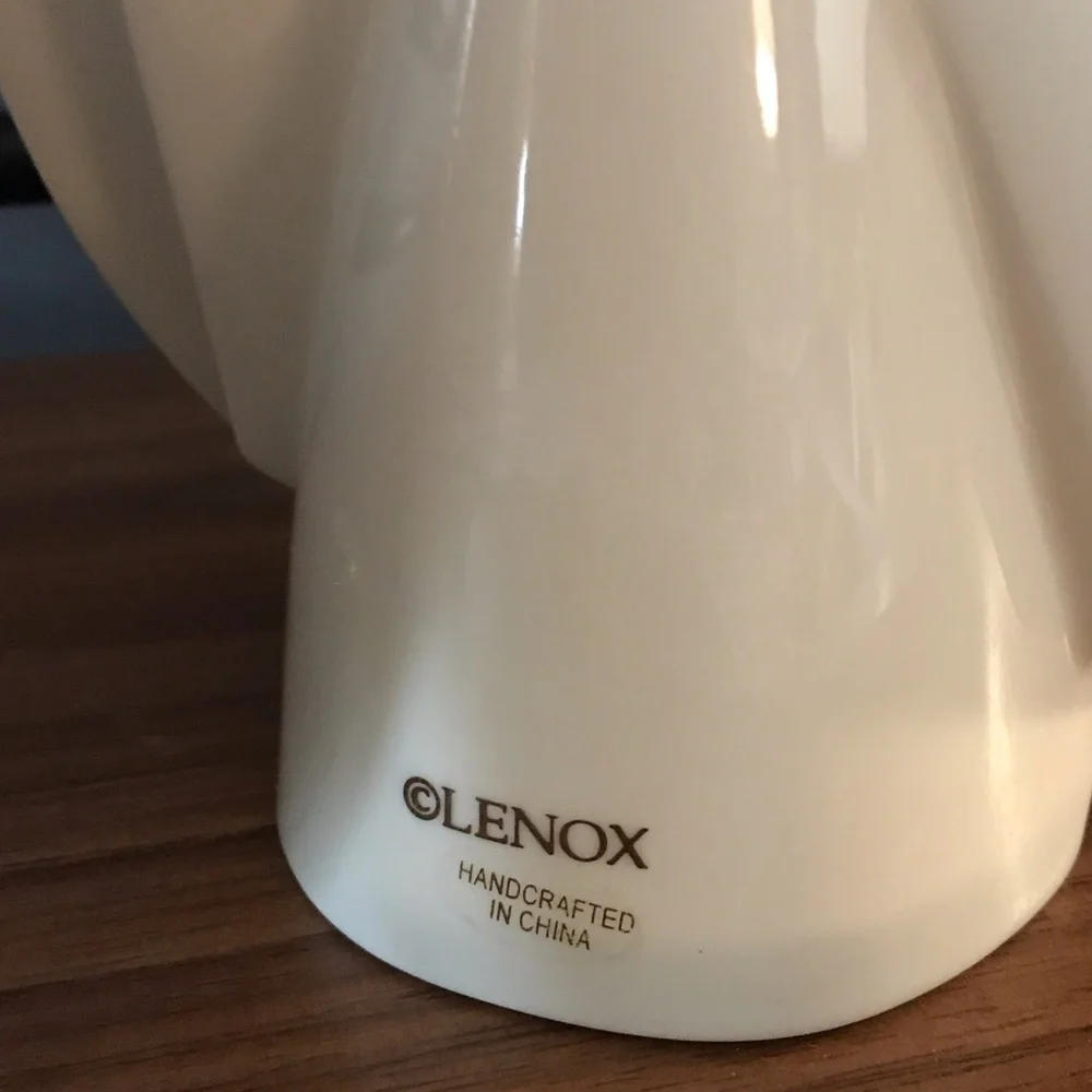 Lenox Cream and Gold Picture Frames (3) - Picture 2 of 5